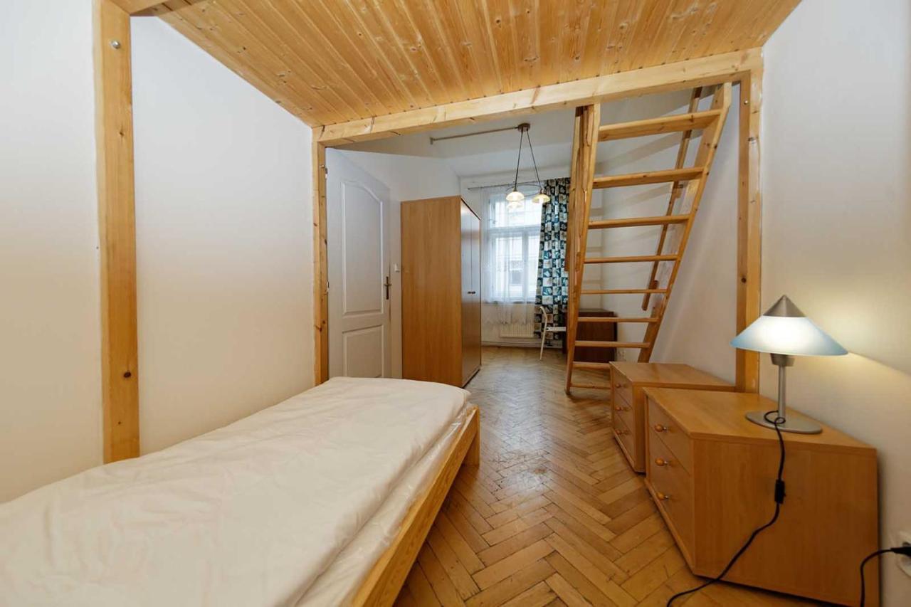 Apartment Lublanska 48 Прага Экстерьер фото