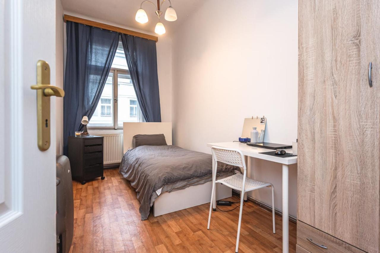 Apartment Lublanska 48 Прага Экстерьер фото